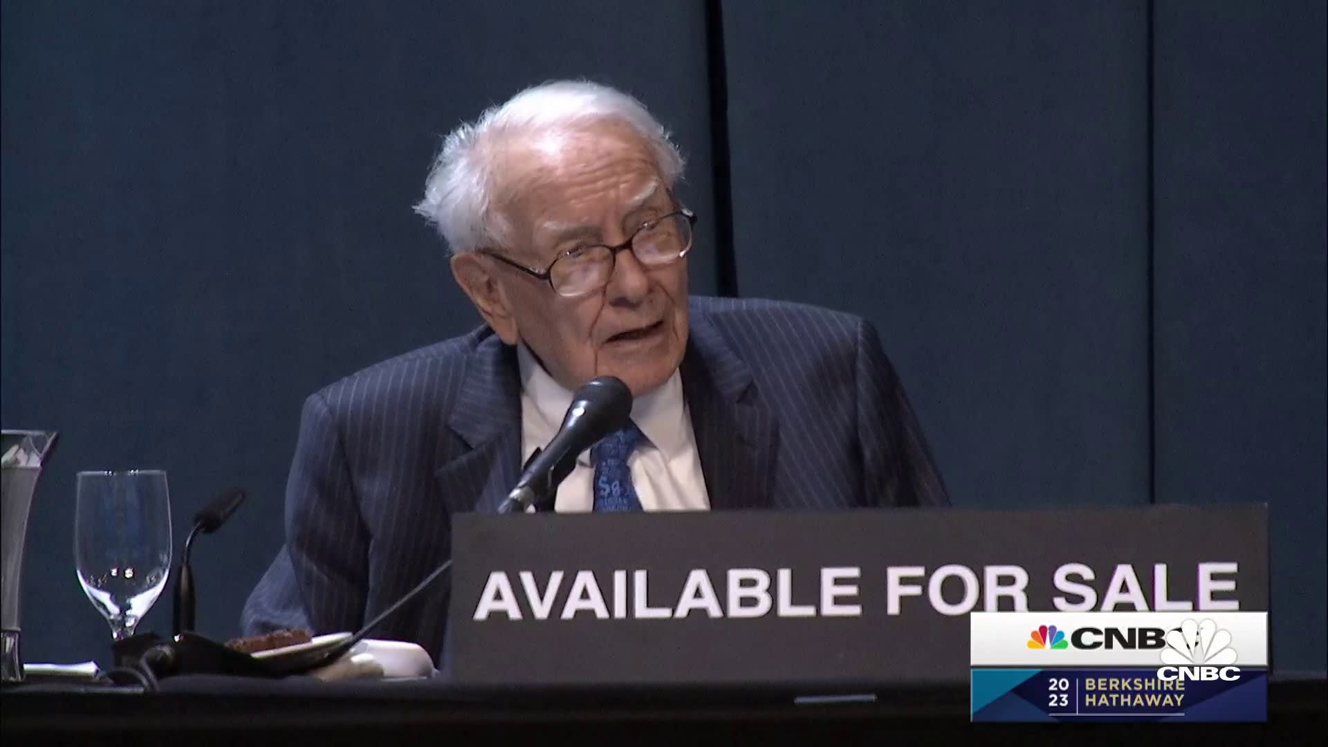 Who Will Succeed Warren Buffett? Examining A Canadian Billionaire Contender Who Will Succeed Warren Buffett? Examining A Canadian Billionaire Contender
