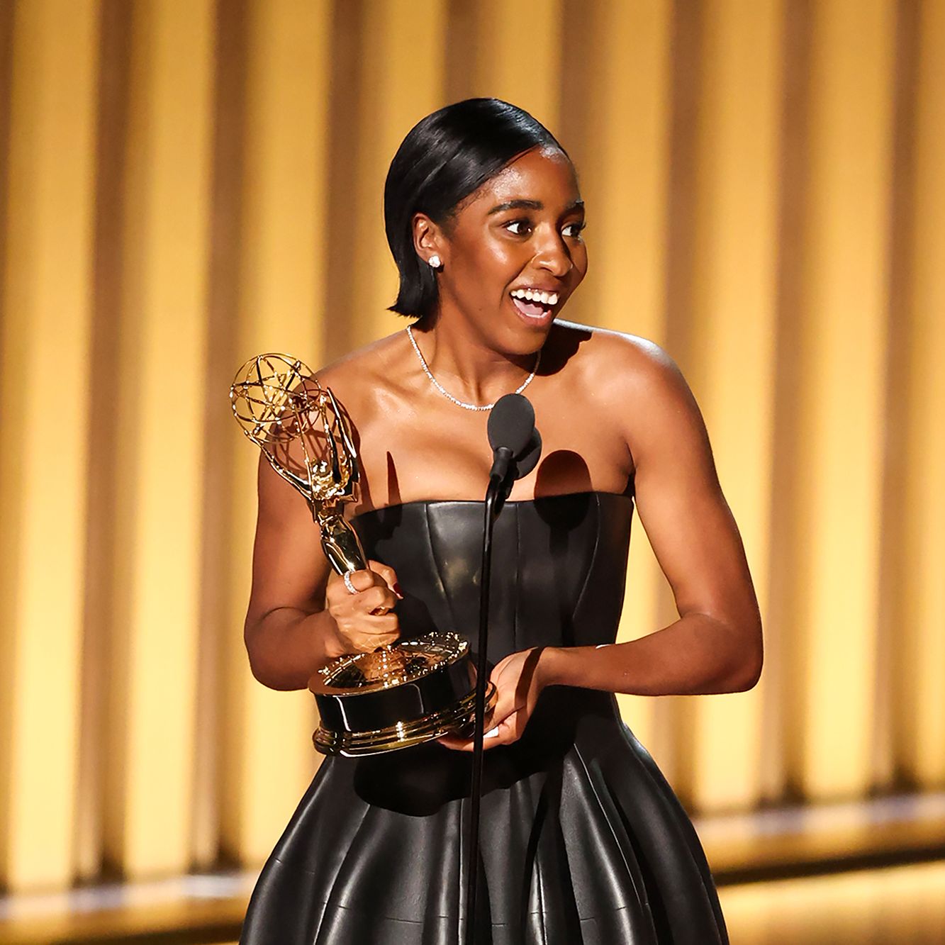 Who Will Win The 2025 Emmy For Lead Actress In A Limited Series? Who Will Win The 2025 Emmy For Lead Actress In A Limited Series?