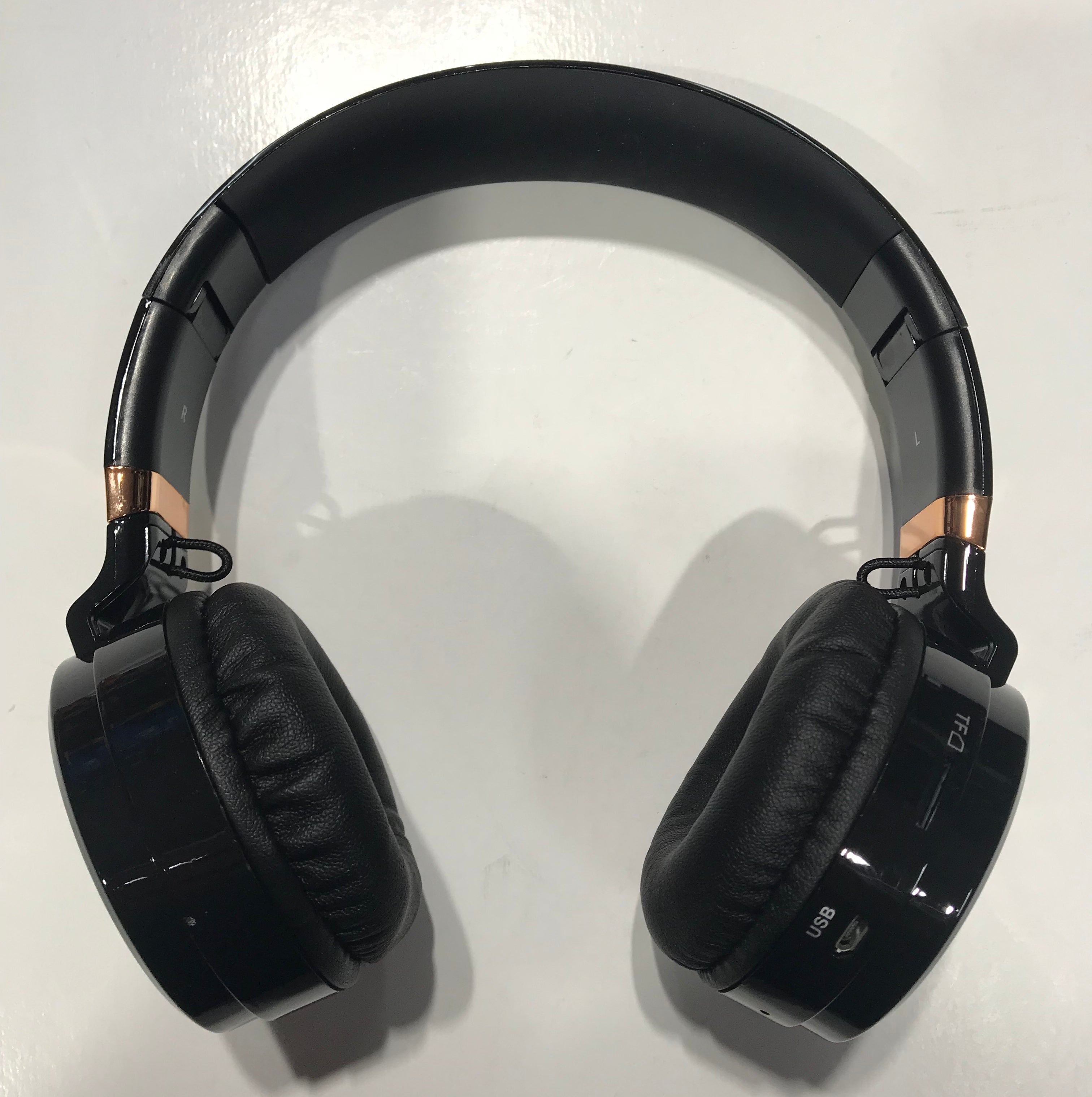 Wireless Headphones: Evolution Of Design And Technology Wireless Headphones: Evolution Of Design And Technology