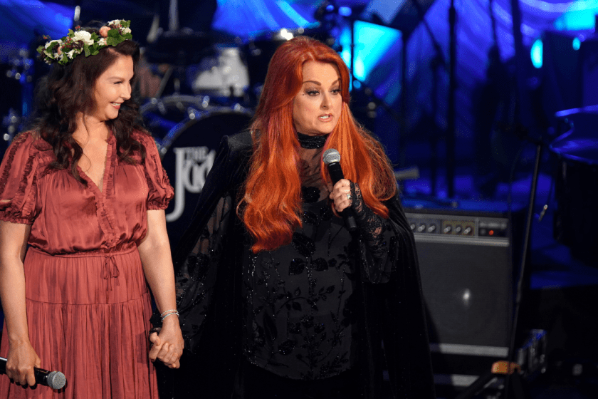 Wynonna And Ashley Judd Share Family History In Revealing Docuseries Wynonna And Ashley Judd Share Family History In Revealing Docuseries