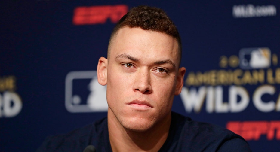 Yankees Star Aaron Judge: The Meaning Behind His On-Field Push-Up Display Yankees Star Aaron Judge: The Meaning Behind His On-Field Push-Up Display