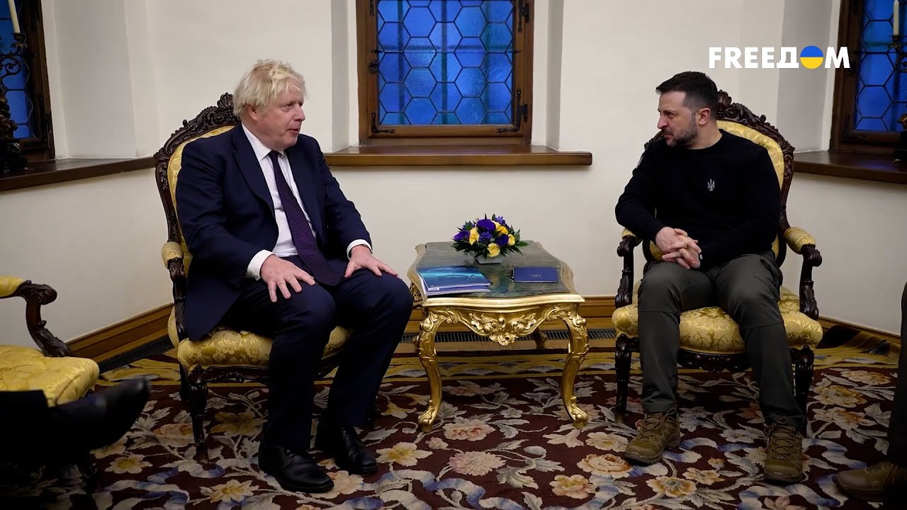 За Фото С Джонсоном Теперь Придется Платить За Фото С Джонсоном Теперь Придется Платить